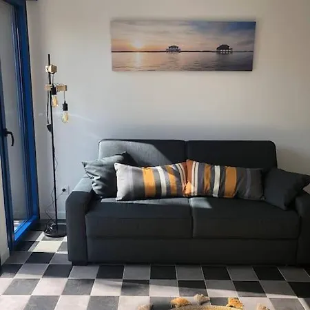 Entre Bois Et Mer, Chez Mathilde Et Jeremy *